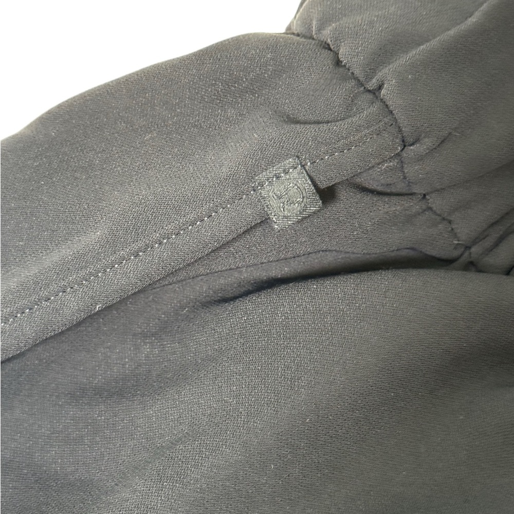 Lululemon Women’s Black Noir Pant, Size 8 - Picture 6 of 7